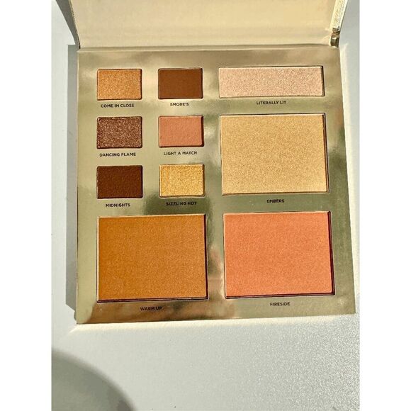 Iconic London Heat of The Moment Palette - Picture 5 of 7
